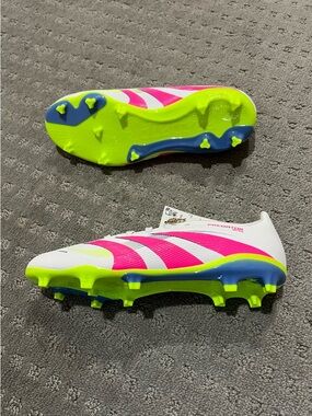 Adidas Predator Soccer Cleats Kids Size 5.5Y